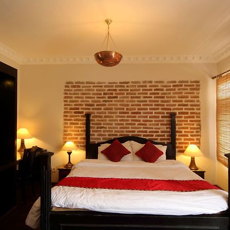 Hotel Thorong Peak Kathmandu Exterior photo