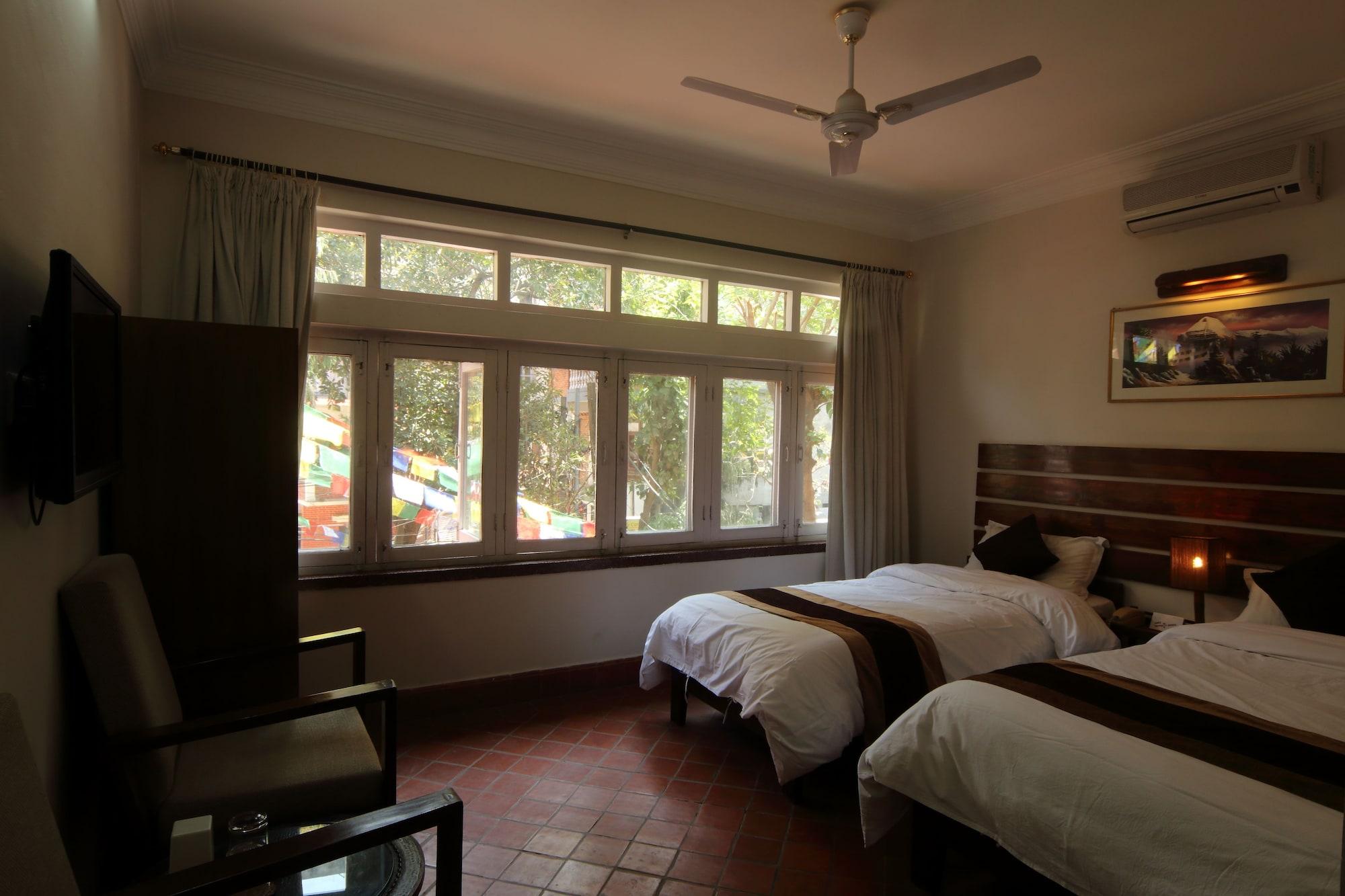 Hotel Thorong Peak Kathmandu Exterior photo