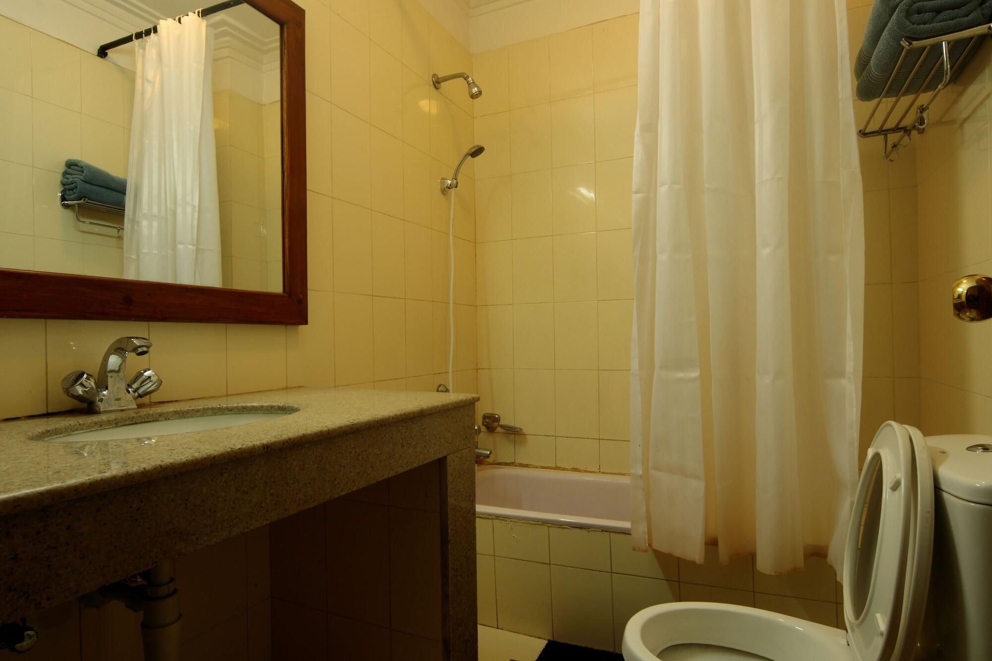 Hotel Thorong Peak Kathmandu Exterior photo